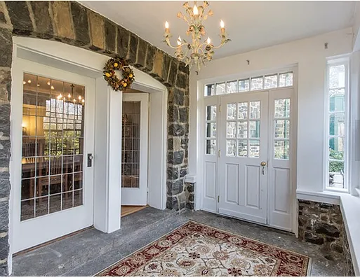Rented by Better Homes & Gardens FH Realty | media 14