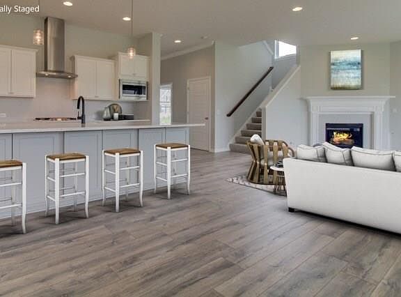 2nd image of 3820 Shady Lake Dr