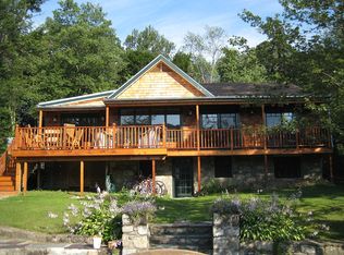 51 Lakeside Rd, Mahopac, NY 10541