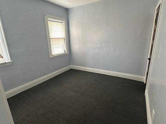 4th image of 82 Albany St Unit 1