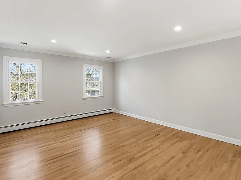 72 Prospect St #2 — Photo 11