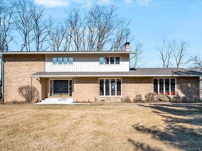 19066 Woodland Trl, Bloomington, IL, 61705