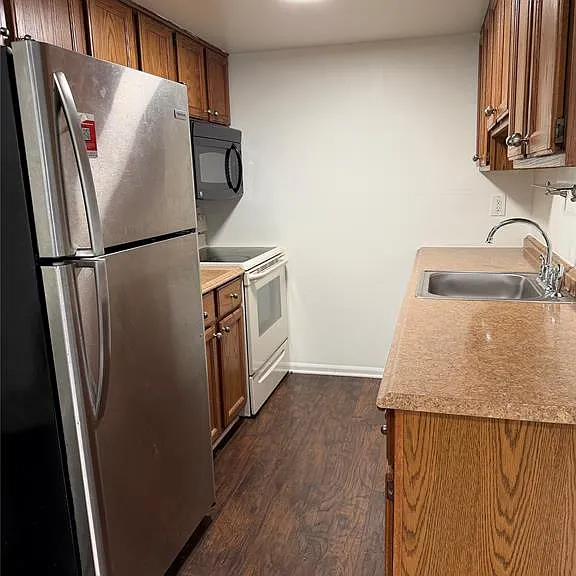 15802 Orchard Ln — Photo 4