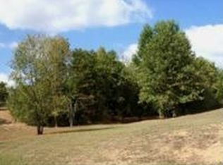 724 Lonesome Pine Rd, Bybee, TN 37713