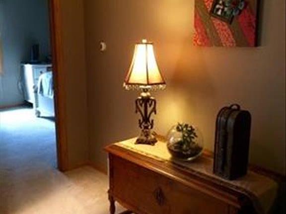 4th image of 227 Wildwood Dr