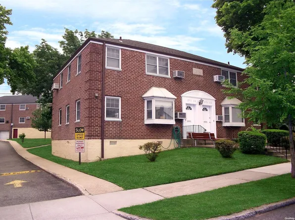 251-04 58th Avenue #Lower, Little Neck, NY 11362