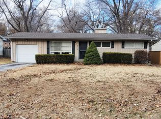 6518 W 79th St, Overland Park, KS 66204