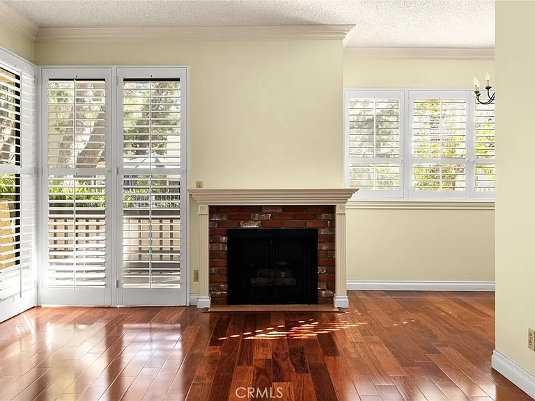 497 E California Blvd #119 — Photo 2