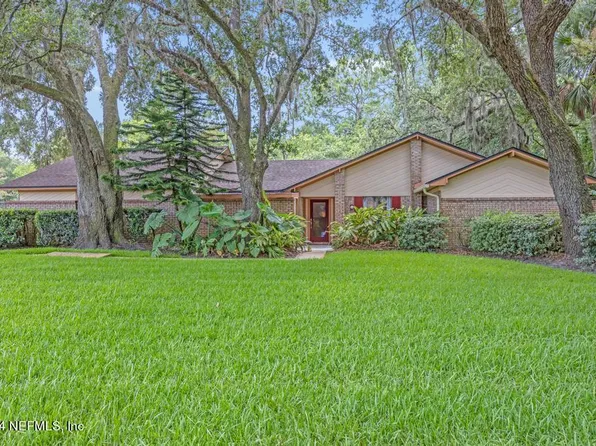 2402 FALLEN TREE Drive W, Jacksonville, FL 32246