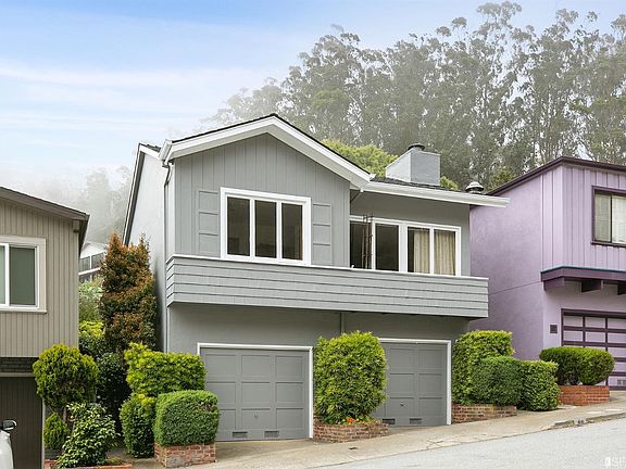 3rd image of 44 Forest Knolls Dr
