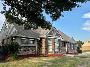 6601 Schouest St, Metairie, LA 70003