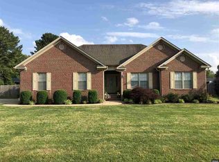 406 Mount Pelia Rd, Martin, TN 38237