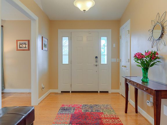 5th image of 55 Cherry Ln