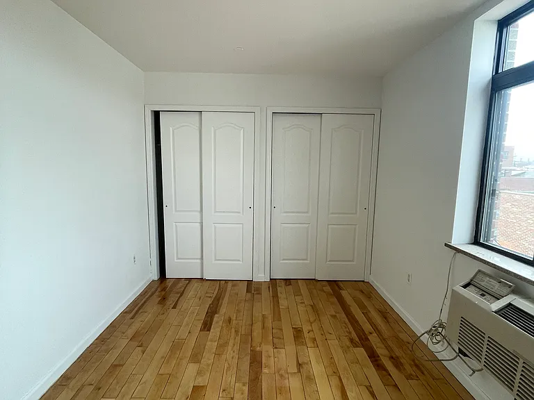 4212 108th St #4B — Photo 21