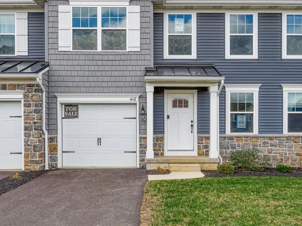 416 Mayapple Dr, Annville, PA 17003