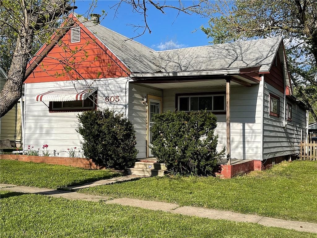 605 Oscar St, Osawatomie, KS 66064 MLS 2431587 Zillow