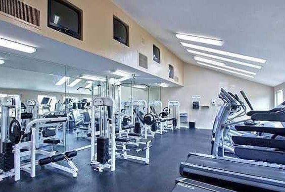 2nd image of 8503 Villa La Jolla Dr APT D