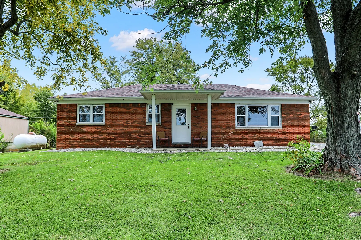 7336 N 500 W photo 1
