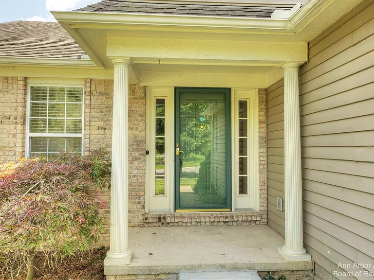 3127 Dunwoodie Rd #38 — Photo 2
