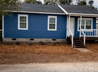 906 Starkeys Aly, Wilmington, NC 28401