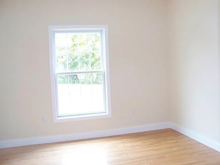 509 Main St #4 — Photo 3
