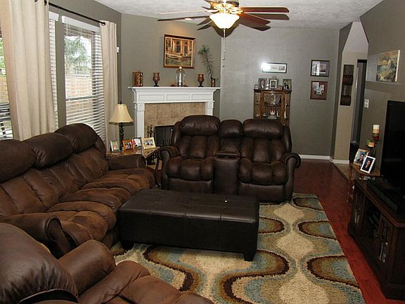 2nd image of 2184 Longspur Ln