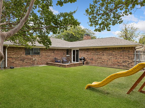 3rd image of 507 Lake Ridge Dr