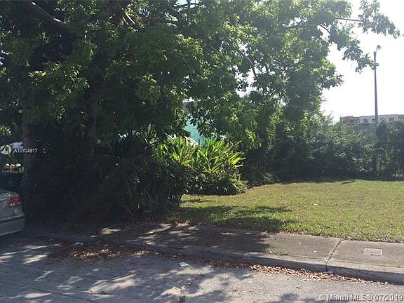4th image of 5630 NW 6th Ave
