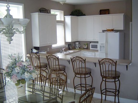 Dining Area/Kitchen