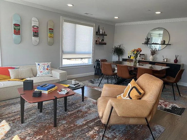 1400 Centre St #201 — Photo 5