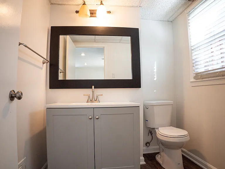 13227 Sturbridge Rd — Photo 17