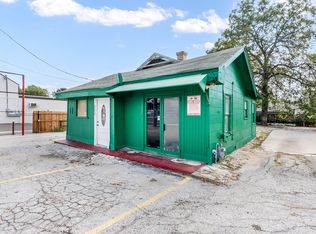 500 W Hildebrand Ave, San Antonio, TX 78212