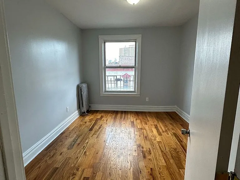 4536 Park Ave — Photo 11