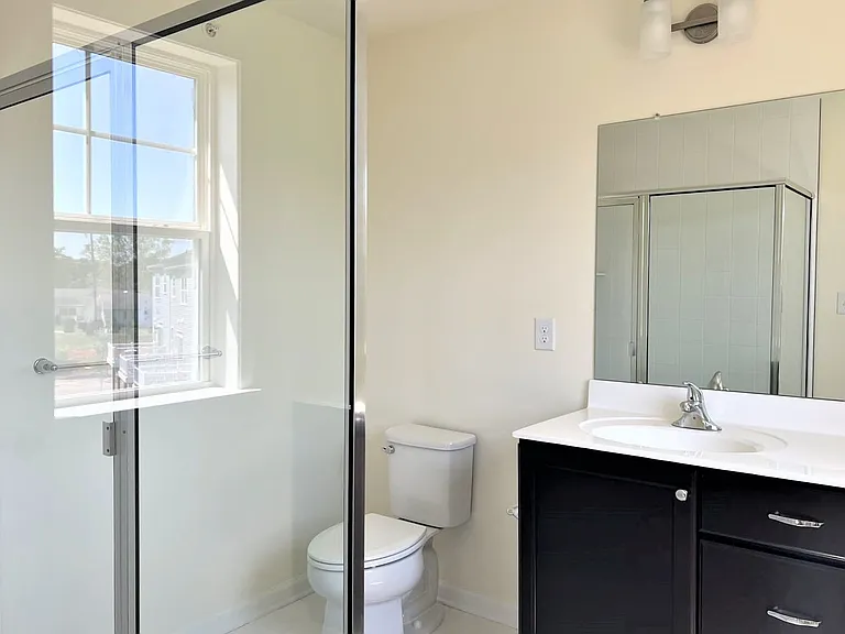 61 Becker Dr — Photo 25