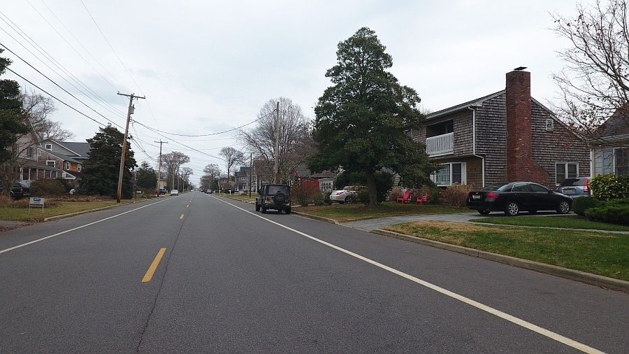 2nd image of 253 Osborne Ave