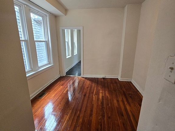 5th image of 4828 N Palethorp St
