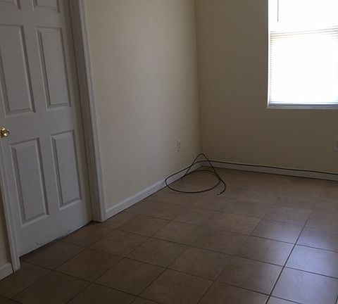 3rd image of 793 Stuyvesant Ave