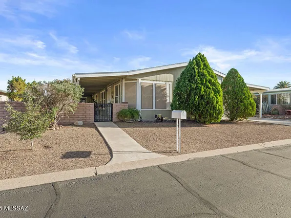 107 W Mora Dr, Green Valley, AZ 85614