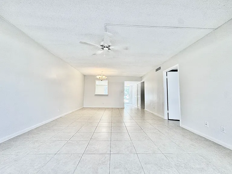 600 Royal Palm Blvd #9A — Photo 18