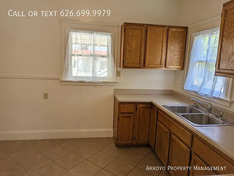 74 N Chester Ave — Photo 15
