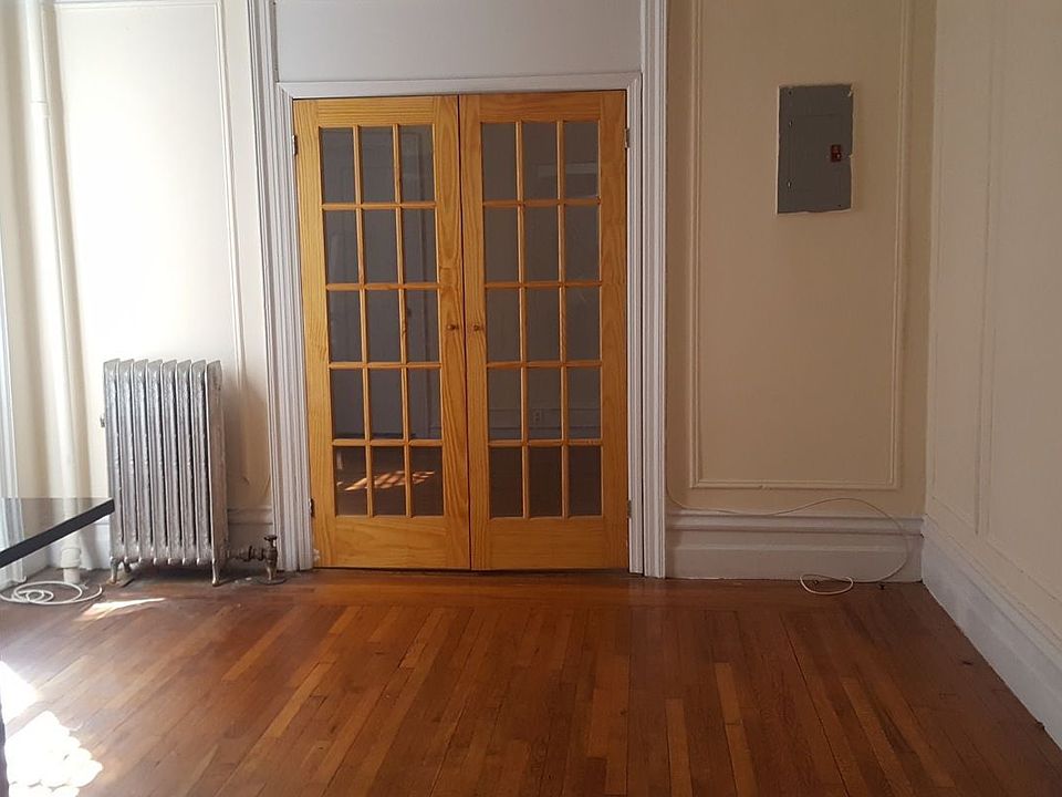 1st image of 55 Tiemann Pl APT 31