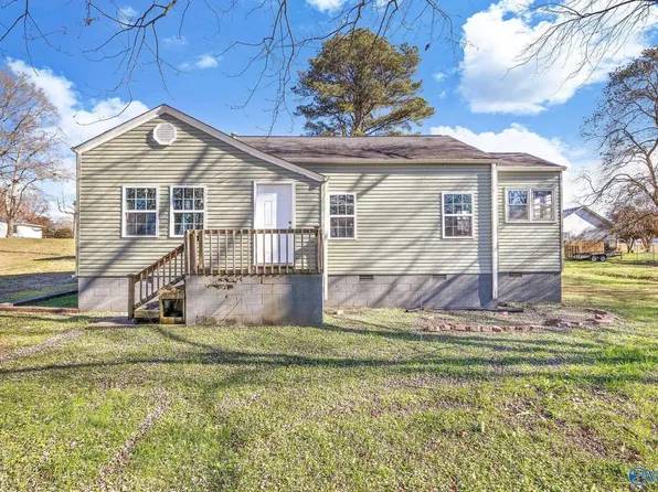 1303 Blanche Dr, Boaz, AL 35957