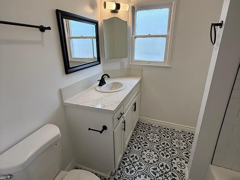 8686 W Olympic Blvd #3 — Photo 7