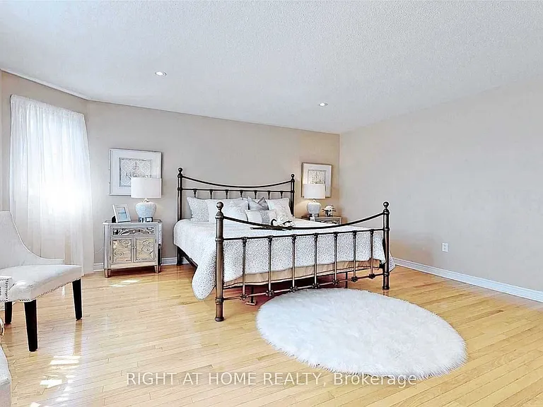 46 Danpatrick Dr — Photo 16