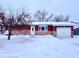 919 Stinson Dr, Saginaw, MI 48604