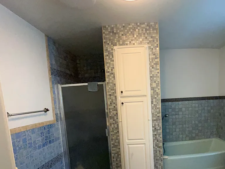 315 E McFarlane Dr — Photo 16