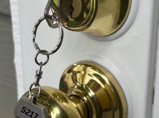 5217 Moon Run Way, Elk Grove, CA 95758