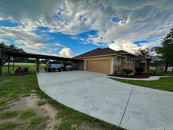 4th image of 150 County Road 6868 W