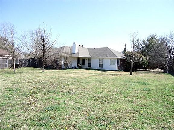 2nd image of 937 Wintercrest Ct