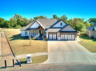 4800 McCann Ter, Mustang, OK 73064